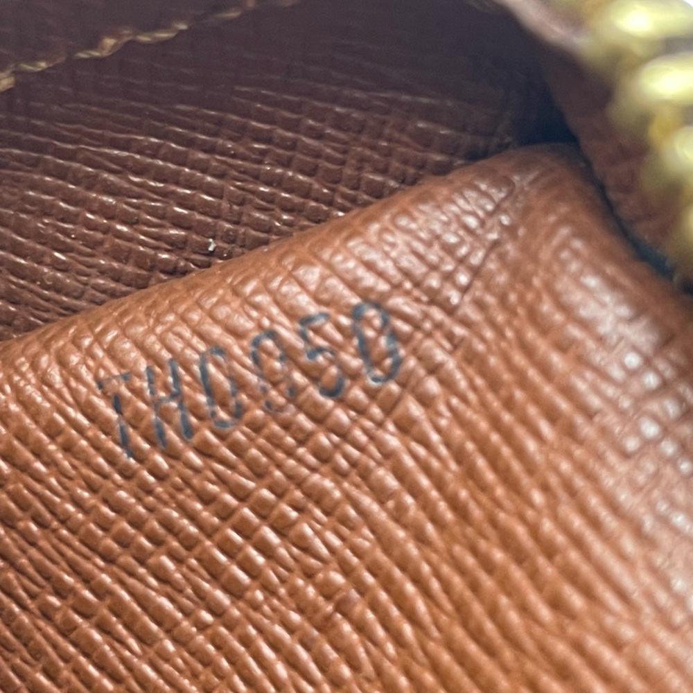 Louis Vuitton Monogram Amazone Crossbody Bag - Picture 16 of 16